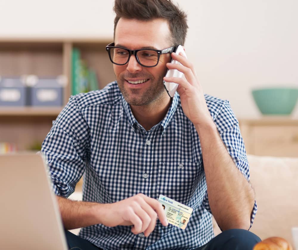 یک کارت شناسایی برای دولت‌های سراسر جهان